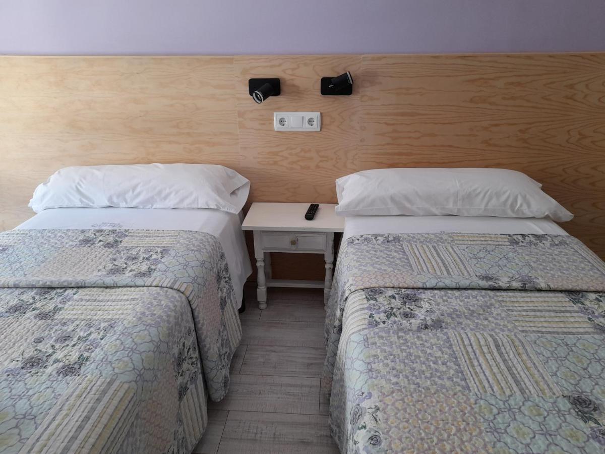 Hostal Quiper Quiroga Exterior photo